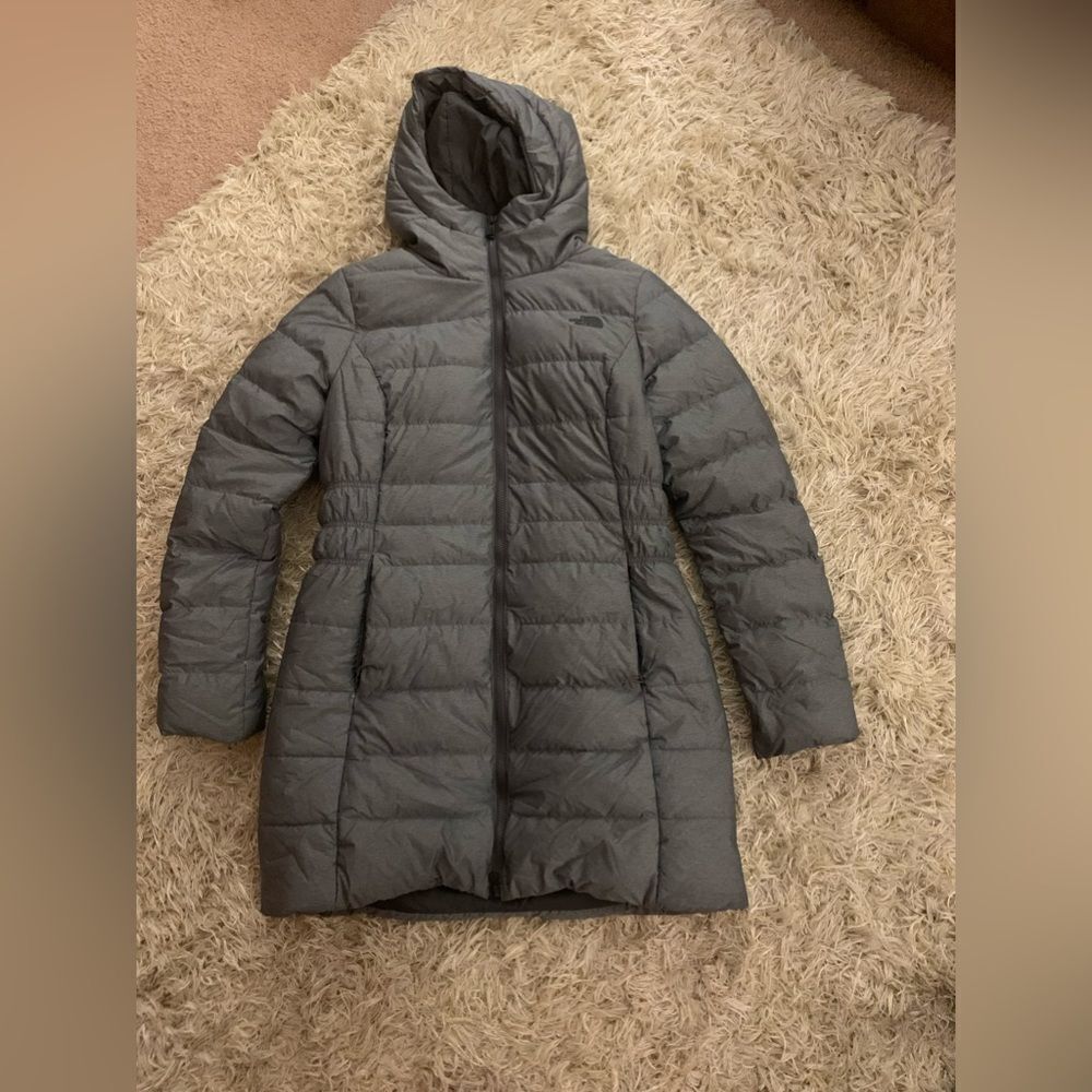 550 Northface Jacket Size Medium Gray - image 1